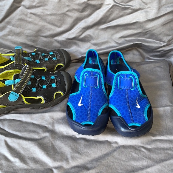 Nike Boys Blue Water Shoes size 13c (little boys) and Carters size 1 - Picture 2 of 5